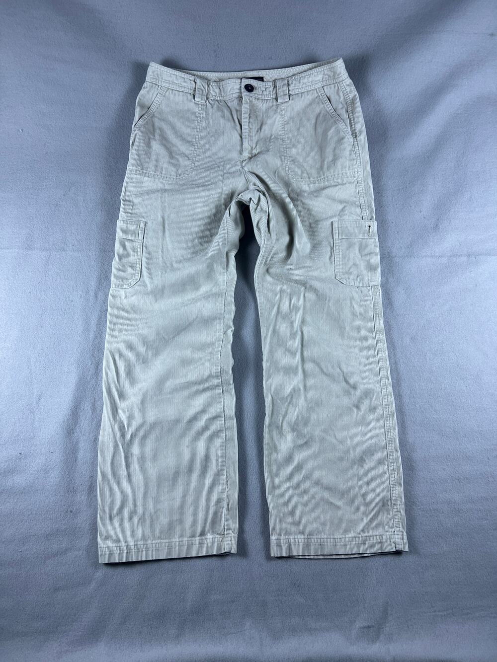 Vintage Dockers Cargo Pants Womens 32x28 Beige Wide Leg Fine Cord Corduroy Y2K